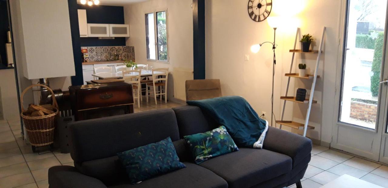Вилла Maison Chaleureuse Avec Insert En Campagne Saint-Mars-sur-la-Futaie Экстерьер фото